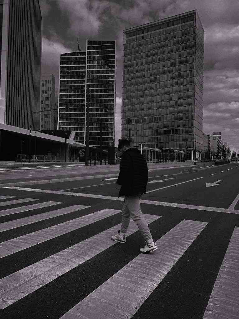 Tu Attends Le Bon Moment… Il Ne Viendra Pas